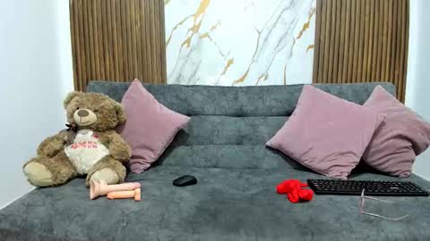 dahianaroa online show from 02/24/26, 12:47