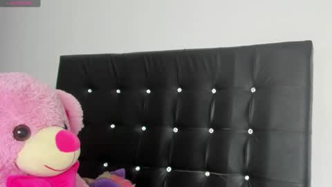 Snapshot of dahiangomezz chatting on 12/03/24, 09:44    online show from 12/03/24, 09:44