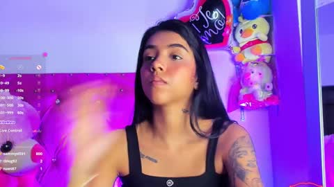 Snapshot of dahiangomezz chatting on 02/19/25, 11:49    online show from 02/19/25, 11:49