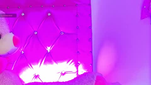 Snapshot of dahiangomezz chatting on 02/22/25, 08:29    online show from 02/22/25, 08:29