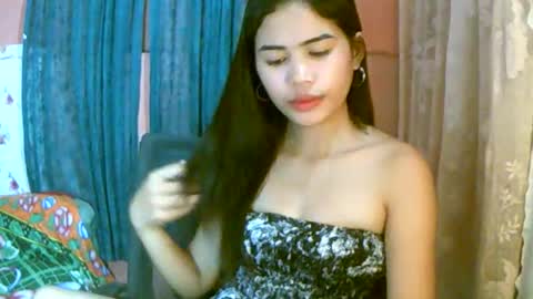 Im Dahlia online show from 05/11/26, 10:54