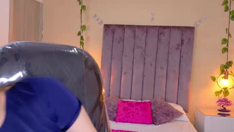 Dahlia online show from 03/07/26, 05:37