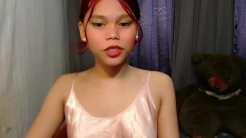 Snapshot of dahlia_vivienne chatting on 07/02/26, 06:52 yourgirlydahlia online show from 07/02/26, 06:52