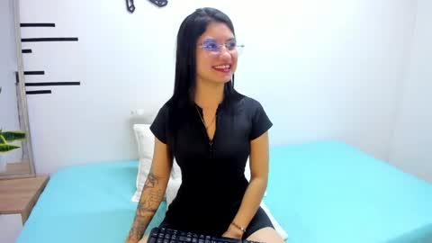 Snapshot of dahliacielo chatting on 06/05/26, 01:06 Dahlia Cielo online show from 06/05/26, 01:06