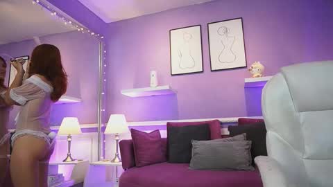 Dahlia Grey online show from 02/18/26, 11:39