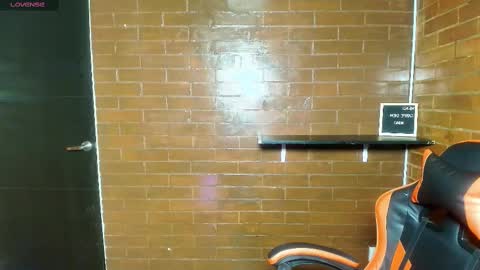 Daiana online show from 02/24/25, 11:41