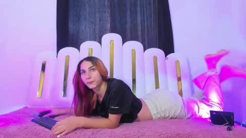 daicell juliana online show from 12/18/24, 02:17