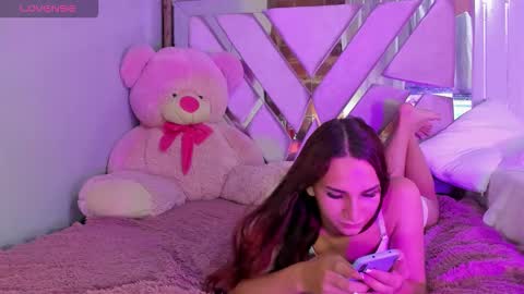 daicell juliana online show from 11/08/25, 04:45