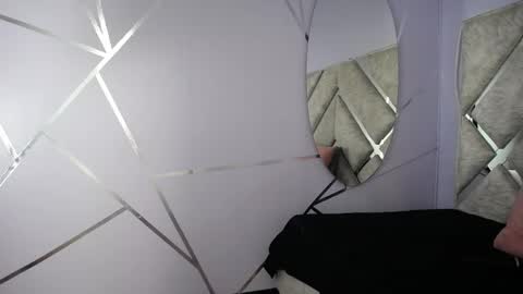 Snapshot of daila_ chatting on 12/05/24, 06:44 daila_ online show from 12/05/24, 06:44