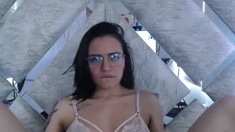 Snapshot of daila_ chatting on 12/11/24, 05:26 daila_ online show from 12/11/24, 05:26