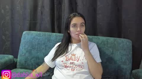 Snapshot of daila_ chatting on 09/12/25, 02:22 daila_ online show from 09/12/25, 02:22