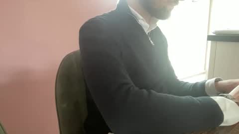 Your daily dose online show from 04/10/26, 09:14