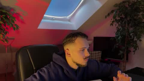 Snapshot of daimon_hall chatting on 02/22/26, 02:15 Daimon online show from 02/22/26, 02:15