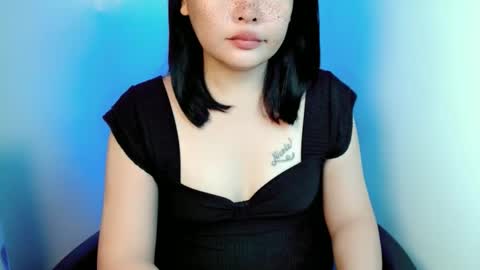 Snapshot of dainaxoxoxo chatting on 02/22/26, 08:51 Diana online show from 02/22/26, 08:51