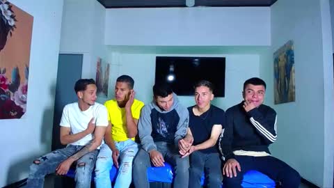 daiquirie online show from 09/12/25, 12:05