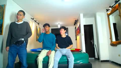 daiquirie online show from 04/08/26, 01:11