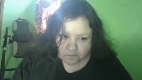 daisnconfusion_ online show from 02/13/25, 03:46