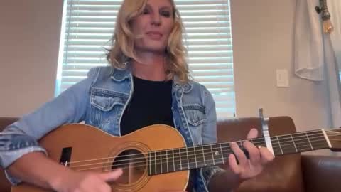 Snapshot of daisy9kat chatting on 10/10/25, 03:11 Daisy137 online show from 10/10/25, 03:11