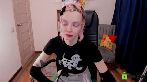 Snapshot of daisy__sweet chatting on 02/03/26, 12:10 daisy__sweet online show from 02/03/26, 12:10