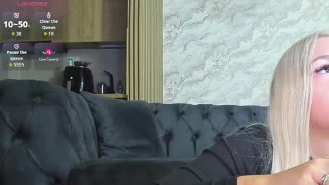 DaIsy Abby online show from 10/16/25, 04:24