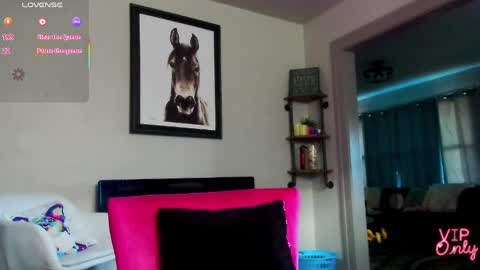 Daisy online show from 03/29/26, 01:00