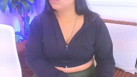 Daisy Price online show from 07/17/26, 10:44