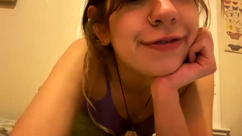 DaisyB3 online show from 04/26/26, 07:50