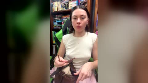 Snapshot of daisycollins1111 chatting on 05/17/26, 12:41 Daisy online show from 05/17/26, 12:41