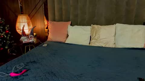 daisydelight_ online show from 01/12/26, 12:05