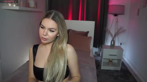 Daisy online show from 02/04/26, 03:51