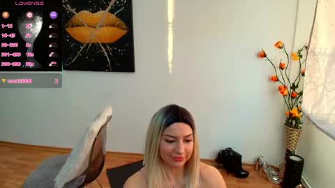 Daisyy online show from 03/13/26, 05:14