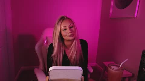 daisy online show from 12/14/25, 01:55