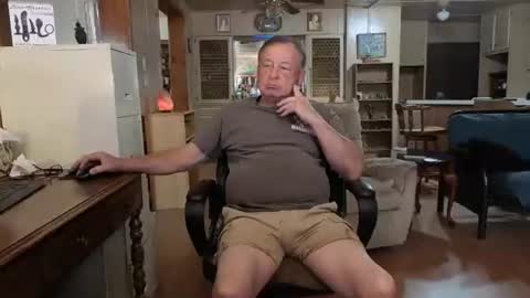 dakit online show from 04/17/26, 01:36