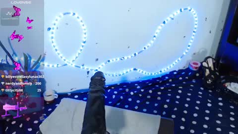 VALENTINA  online show from 03/01/25, 09:18