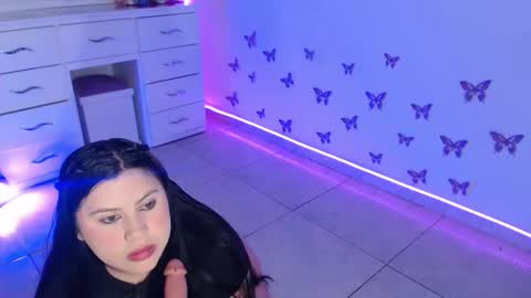 VALENTINA  online show from 03/08/26, 04:27