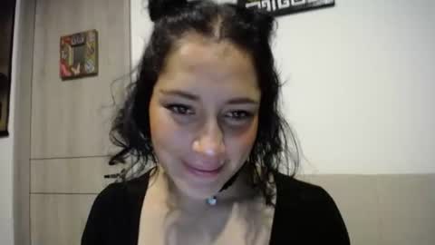 IG  dakotasofiaa online show from 12/30/24, 04:42