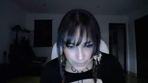 Snapshot of dakota01_ chatting on 06/17/26, 11:05 IG dakotasofiaa online show from 06/17/26, 11:05