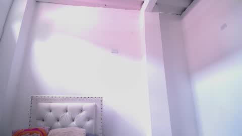 Dakota and Aron online show from 03/26/26, 04:01