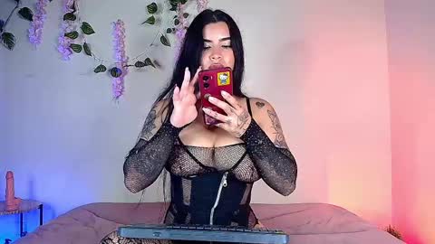 Snapshot of dakota_carsson chatting on 05/19/26, 12:05 dakota carsson online show from 05/19/26, 12:05
