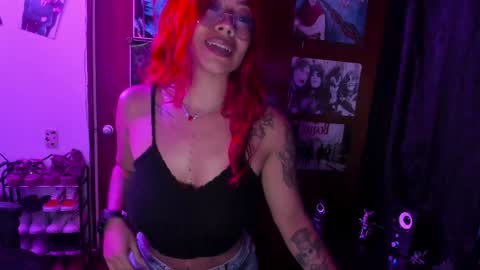 Dakota Crab online show from 12/15/24, 02:08