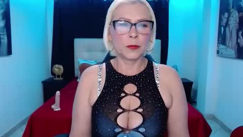 Dakota online show from 09/14/25, 01:05