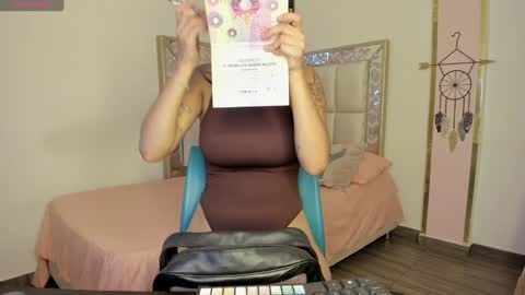 janeth online show from 01/25/25, 01:52