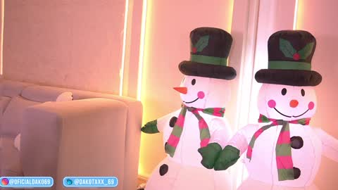 dako online show from 11/26/25, 03:07