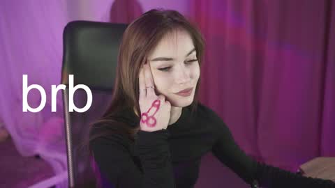 dakotaajohnnson online show from 02/17/25, 11:34