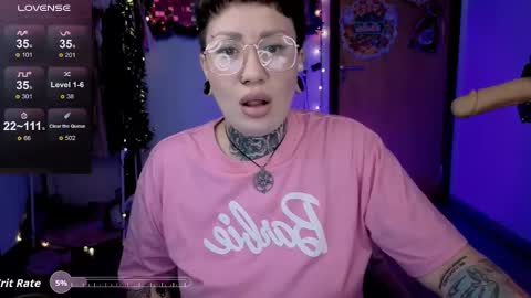 Dakota online show from 12/22/25, 04:04