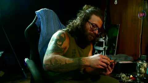 Snapshot of dakotadixxon chatting on 01/28/25, 10:34 Dakota Dixxon online show from 01/28/25, 10:34