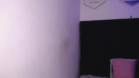 Daakota  online show from 04/18/26, 07:07