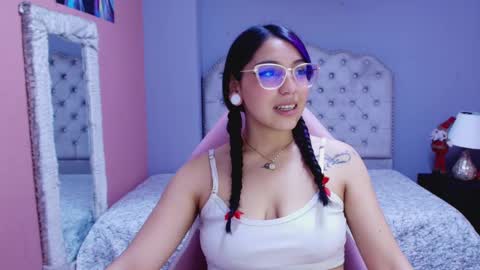 Dakota Simon online show from 02/03/25, 07:31