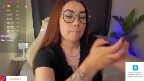 dakottaa__ online show from 03/06/25, 12:32