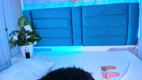 Snapshot of dakottahill chatting on 01/31/25, 05:21   online show from 01/31/25, 05:21